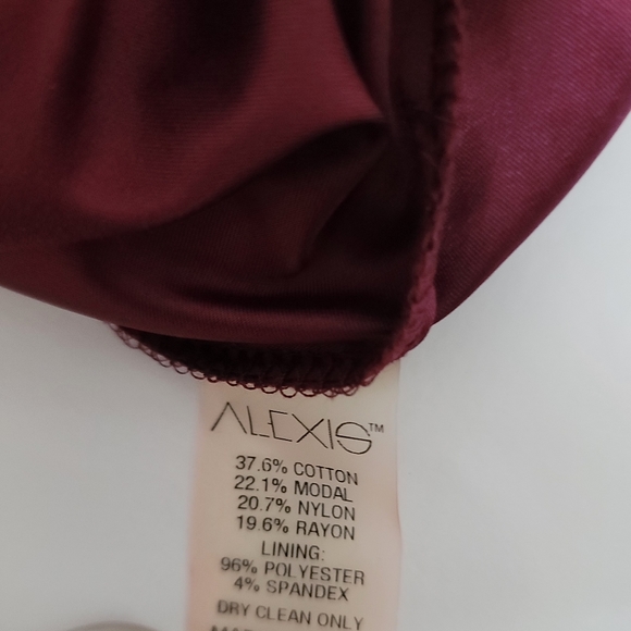 Alexis X Revolve Evie Lace Ruffle Midi Dress Burgundy Cold Shoulder Size XS - Picture 16 of 16